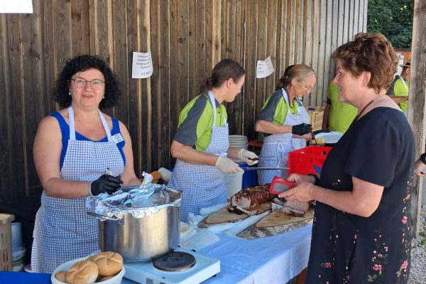 Sommerfest 2026 - fleißige Helferinnen und Helfer